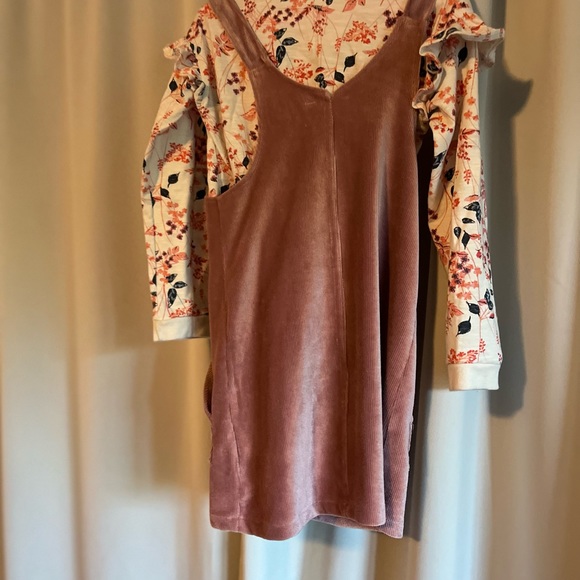 Jessica Simpson Other - 2 piece Jessica Simpson Longsleeve floral shirt with Muave velvet jumper